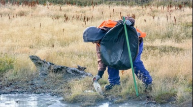 La Municipalidad de Ushuaia coordinó la jornada de limpieza costera