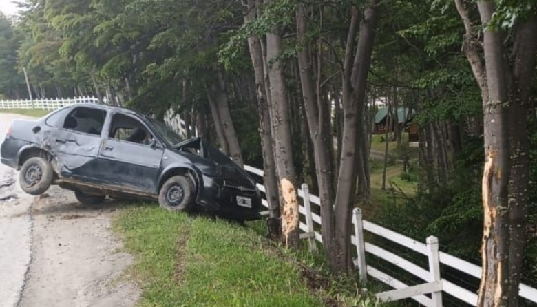 Despiste camino al Martial: Cuatro personas, entre ellas tres niñas menores, terminaron en el hospital