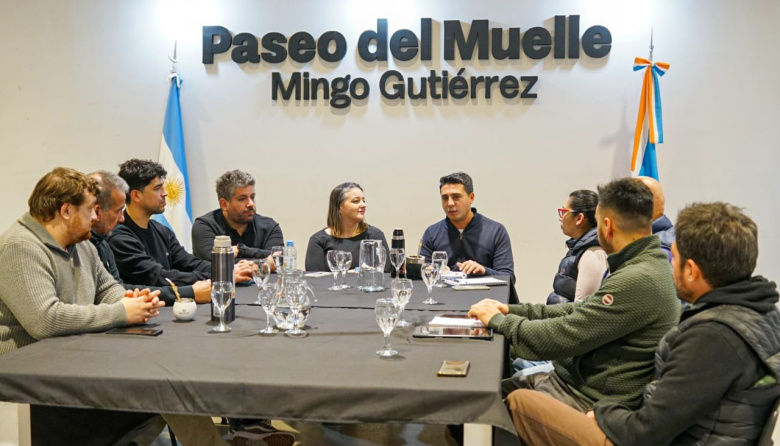 Gobierno se reunió con el Automóvil Club Río Grande para articular el acompañamiento