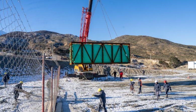 Comenzó el histórico operativo de descarga y transporte del equipamiento de la nueva usina