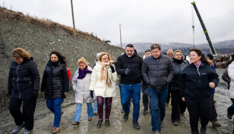 El Gobernador Melella visitó junto a sectores sociales e institucionales el predio de la nueva usina