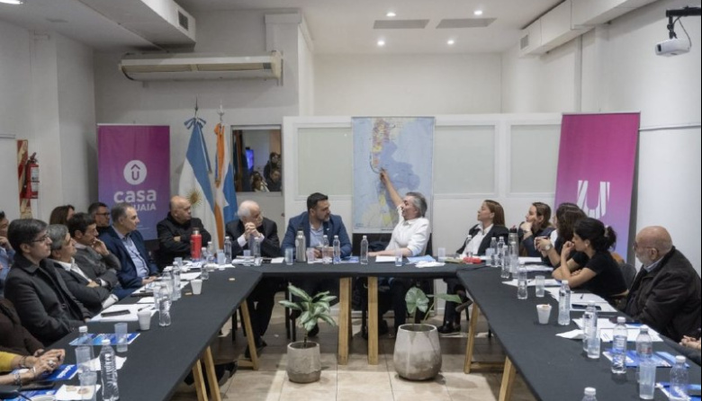 Reunión estratégica con diputados nacionales para defender la Argentina bicontinental desde la capital de Malvinas