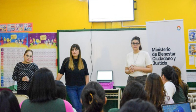 Se realiza capacitaciones para fortalecer el abordaje de las violencias por motivos de género en el ámbito educativo