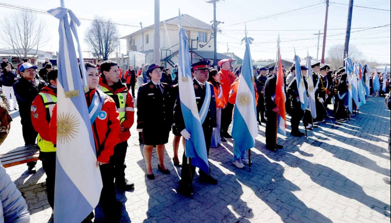 Acto central por el 54° aniversario de Tolhuin