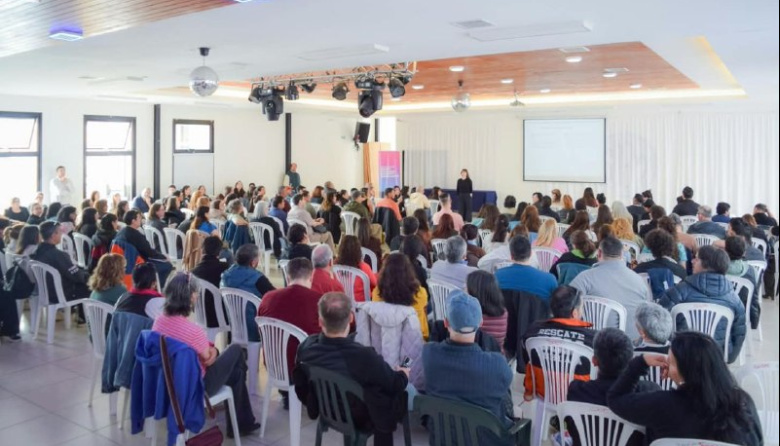 Capacitan a directores y jefes de departamento sobre procedimientos médicos y accidentes laborales