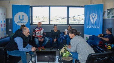 Autoridades del Instituto Municipal de Deportes se reunieron con ciclistas de Ushuaia