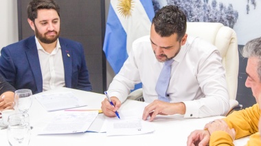 Acuerdo paritario en Ushuaia: el intendente elevó un 30% el reconocimiento de títulos e incluyó primario y posgrados
