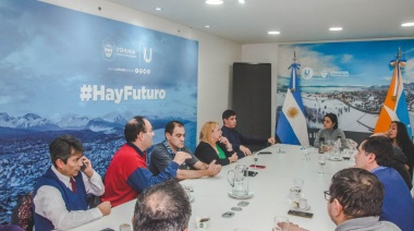 La Municipalidad de Ushuaia se reunió con integrantes de agencias y cooperativas de Remis
