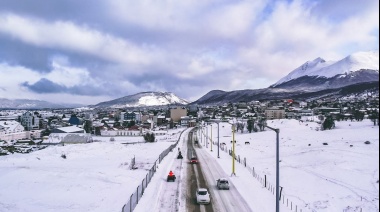 Dispuso un operativo de limpieza  y despeje de espacios públicos y de atención de emergencias para garantizar servicios básicos