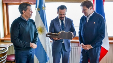El Embajador De La República Francesa realizó su primera visita oficial a Tierra del Fuego