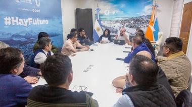 Se recibió a taxistas y remiseros y fijaron una reunión para este lunes