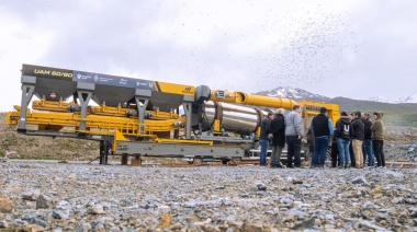 Continúan los trabajos para la instalación de la planta de asfalto de la Municipalidad de Ushuaia