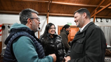 Vuoto encabezó la firma del convenio con el CAEF por el uso del predio