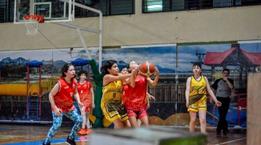 La Municipalidad de Ushuaia organizó una jornada a puro básquet