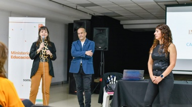Con gran convocatoria se realizó la charla docente sobre la Campaña Antártica