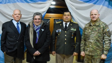 El Municipio presente en la conmemoración de la Revolución de Mayo que  realizó Gendarmería