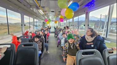Más de 700 niños, niñas y maestras disfrutaron de “Conociendo mi bondi”