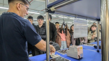 Estudiantes del colegio CPET participaron de la capacitación en 5S de la Fundación Mirgor