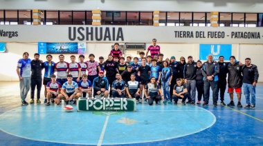 Se realizó un encuentro de rugby bajo techo