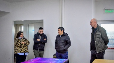 La Municipalidad de Ushuaia, UNTDF y el CENT N°11 recorrieron el espacio de inclusión digital de B° los Morros