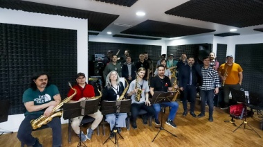 Se entregó equipos e insumos a la Banda de Música de la ciudad