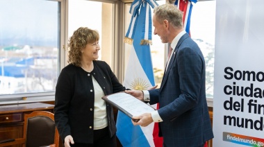 Gobierno recibió al embajador Saetre en su primera visita oficial