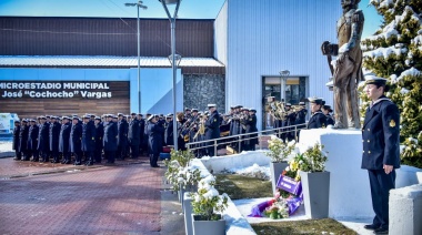 Acto por el fallecimiento de Augusto Laserre