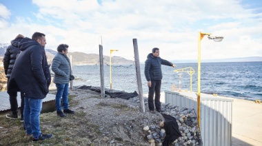 El Intendente Vuoto recorrió la planta de procesamiento de crustáceos
