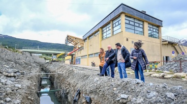 Avanzan los trabajos de refacción en las piletas del Polo de Andorra