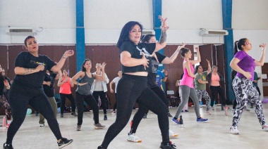 Finalizó la Escuela Deportiva de Zumba