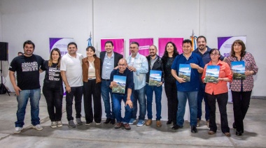 La Municipalidad de Ushuaia entregó 33 decretos de preadjudicación de tierras a integrantes del SUTEF