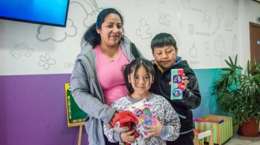 Se entregó juguetes a niños y niñas por el Día de los Reyes
