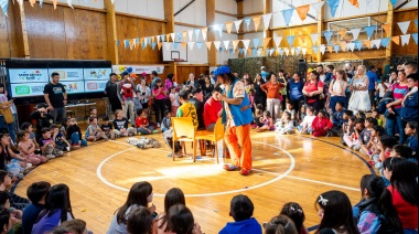 Los Reyes Magos siguen recorriendo los Barrios de la Provincia