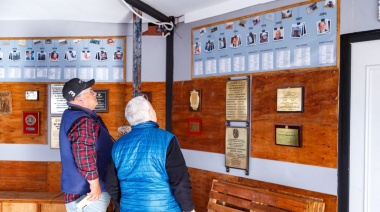 Gobierno acompañó la inauguración de la sala de exposiciones del Automóvil Club Río Grande