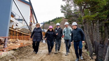 Comenzó la colocación de los primeros postes para el nuevo medio de elevación del Glaciar Martial