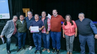 La Municipalidad junto a trabajadores celebró el día de los y las taxistas