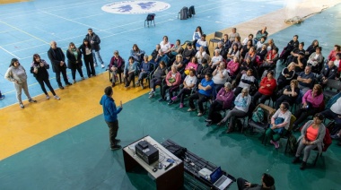 La Municipalidad de Ushuaia brindó una charla de prevención sísmica a adultos mayores
