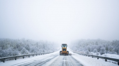 Se solicita mucha precaución al circular en la zona alta de la Ruta N°3 por la acumulación de nieve