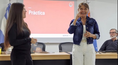 Se continúan desarrollando talleres de herramientas básicas para la comunicación con personas sordas