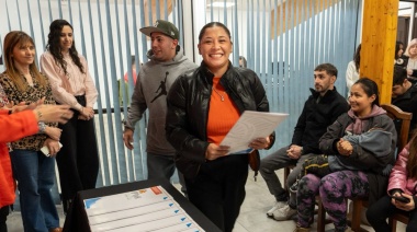 “Con cada terreno entregado reafirmamos el compromiso con el arraigo, la identidad y el desarrollo de nuestra provincia”
