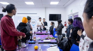 Curso gratuito de Mozo/a de salón dictado por el Municipio de Ushuaia