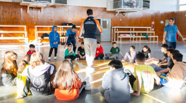 Niños, Niñas y Adolescentes disfrutan de las actividades educativas de Invierno TDF