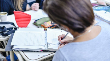 “Titularte”: abren nuevas inscripciones para que adultos puedan terminar el secundario
