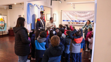 Más de 200 niños y niñas visitaron la “XVIII Muestra del Libertador en Ushuaia”