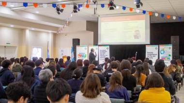 Las Juventudes Fueguinas fortalecen sus habilidades de oratoria en Río Grande y Ushuaia