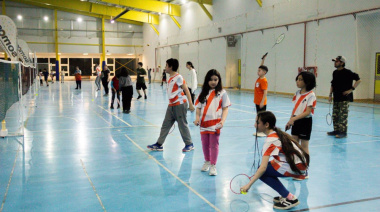 Se vibró con el torneo local de Bádminton