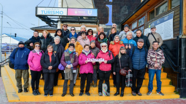 Mes de las y los Jubilados: paseo en catamarán por el canal Beagle