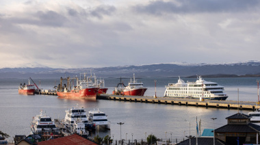 Nueva temporada de cruceros en Tierra del Fuego: Ushuaia da la bienvenida al Ventus Australis