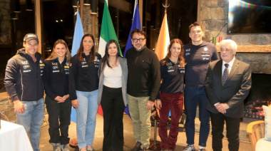 Se participó de la recepción al equipo de esquí de Italia en Cerro Castor