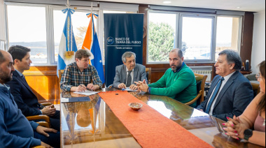 "Contra la motosierra del Gobierno Nacional lanzamos con el BTF una herramienta de crédito destinada al desendeudamiento de trabajadores estatales"